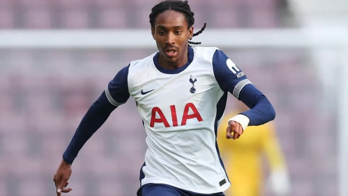 Inter Ngotot Buru Djed Spence, Segera Nego Spurs