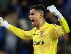 Cari Pengganti Mamardashvili, Liverpool Bidik Kiper Genk Lucca Brughman