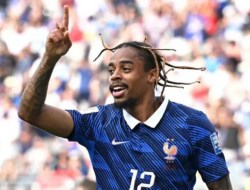 Liverpool Masih Intens Nego PSG untuk Bradley Barcola