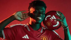 Manchester United Dapat Carlos Baleba