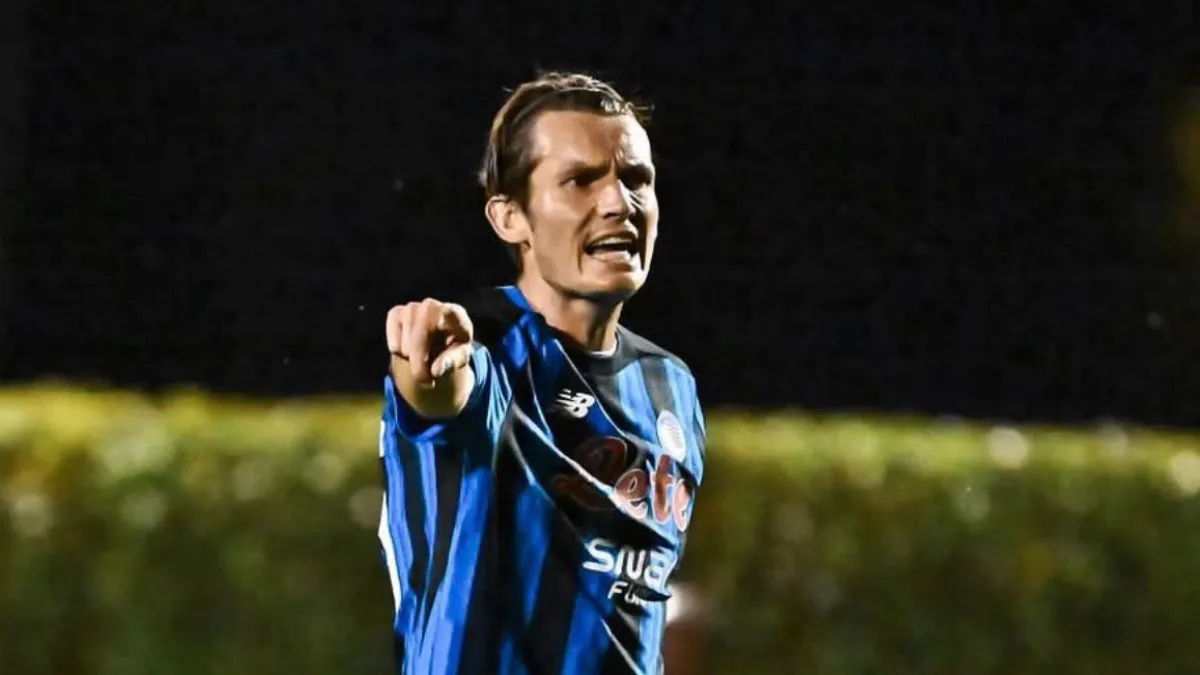 Marten de Roon Minta Dijual ke AS Roma
