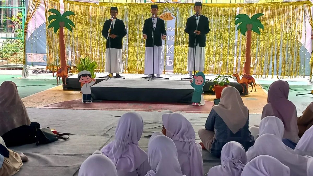 Maulid Nabi di SMAN 5 Tasikmalaya Semarak