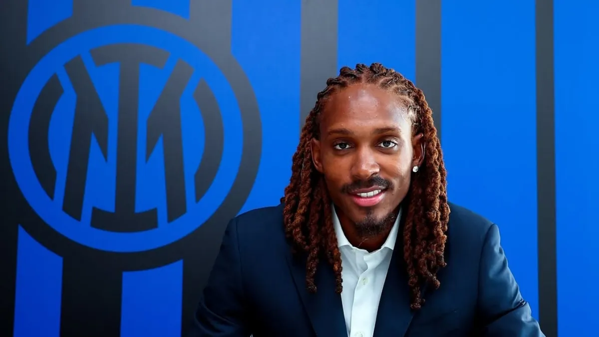 Resmi Berseragam Inter, Djed Spence