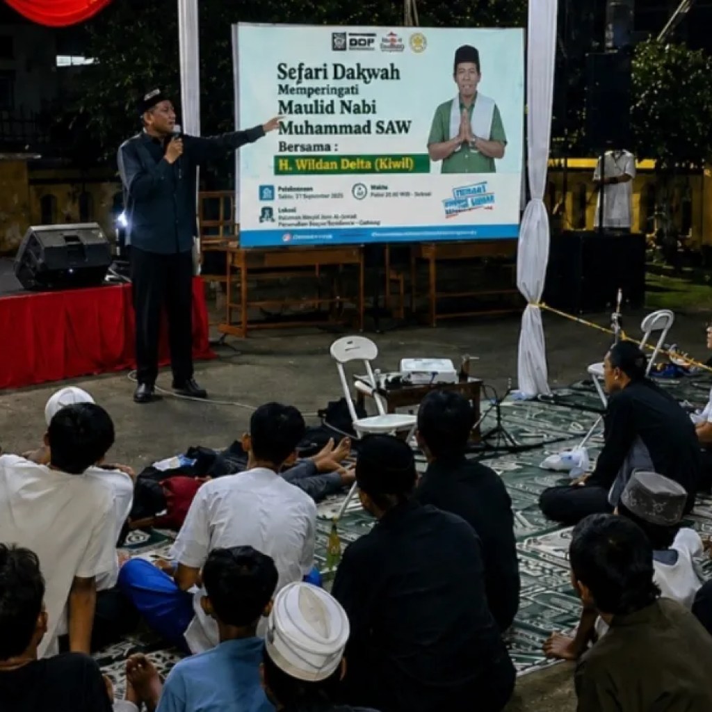 Semarak HUT RI di Cibogor Tasikmalaya: Tabligh Akbar Maulid Nabi dan Pentas Seni Religi