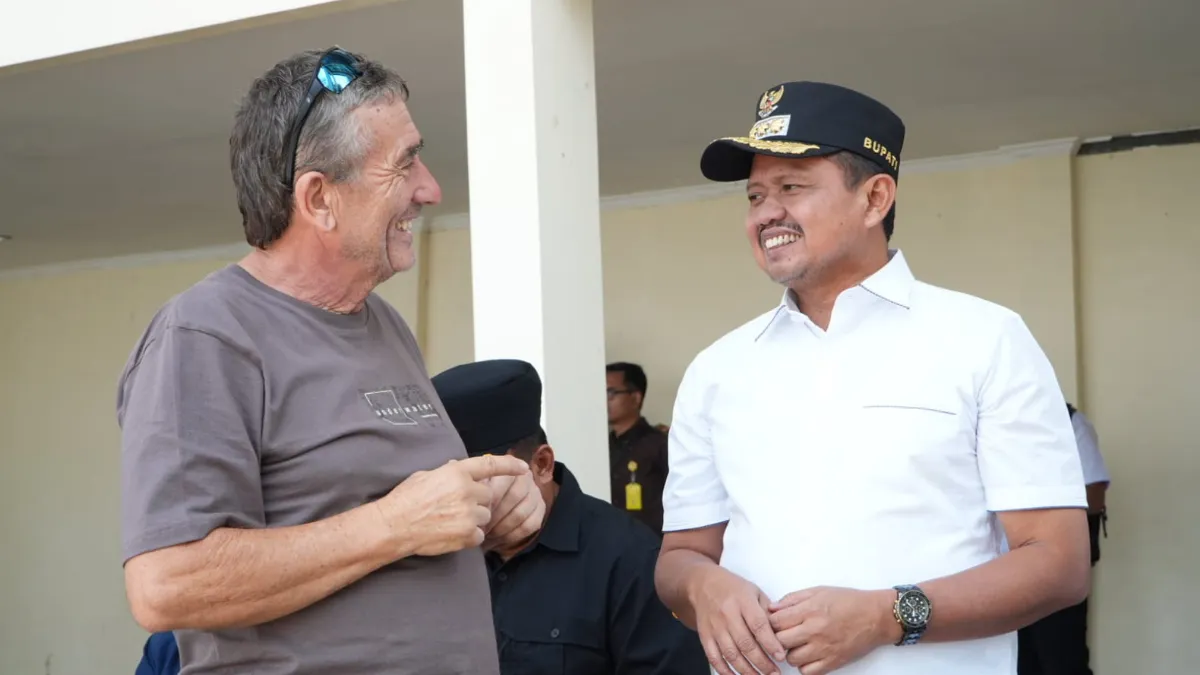 Atlet Paralayang asal Dubai Puji Sumedang
