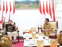 Bupati Dony Apresiasi Pengabdian Kepala Desa di Sumedang, Sosialisasi Pilkades Digital Diperkuat